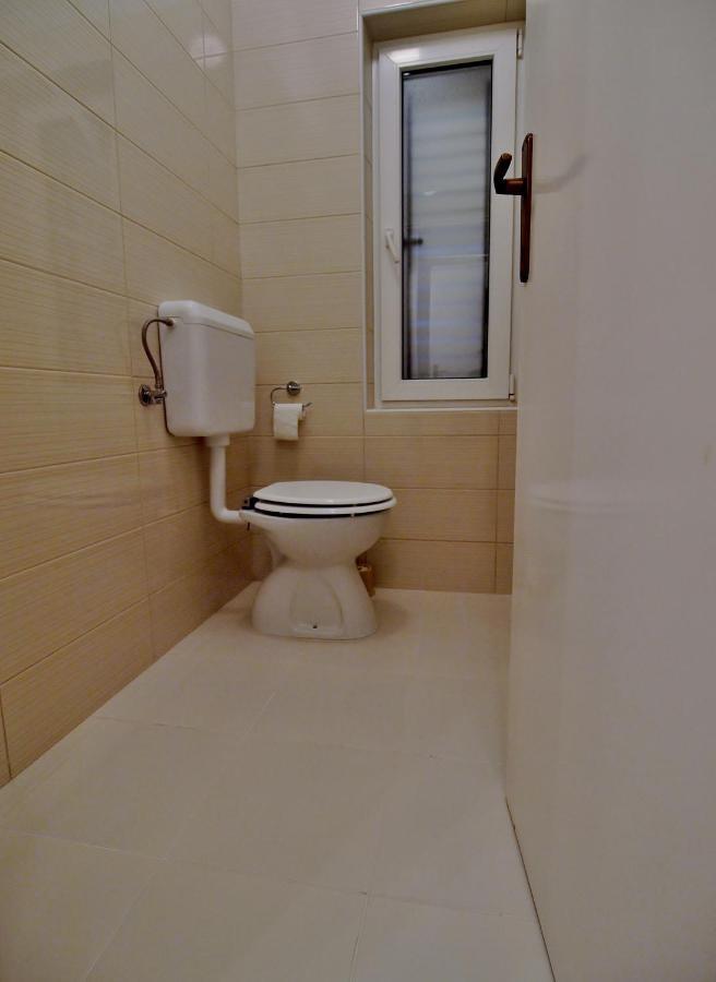 Apartments Ljubica Barbat na Rabu Экстерьер фото