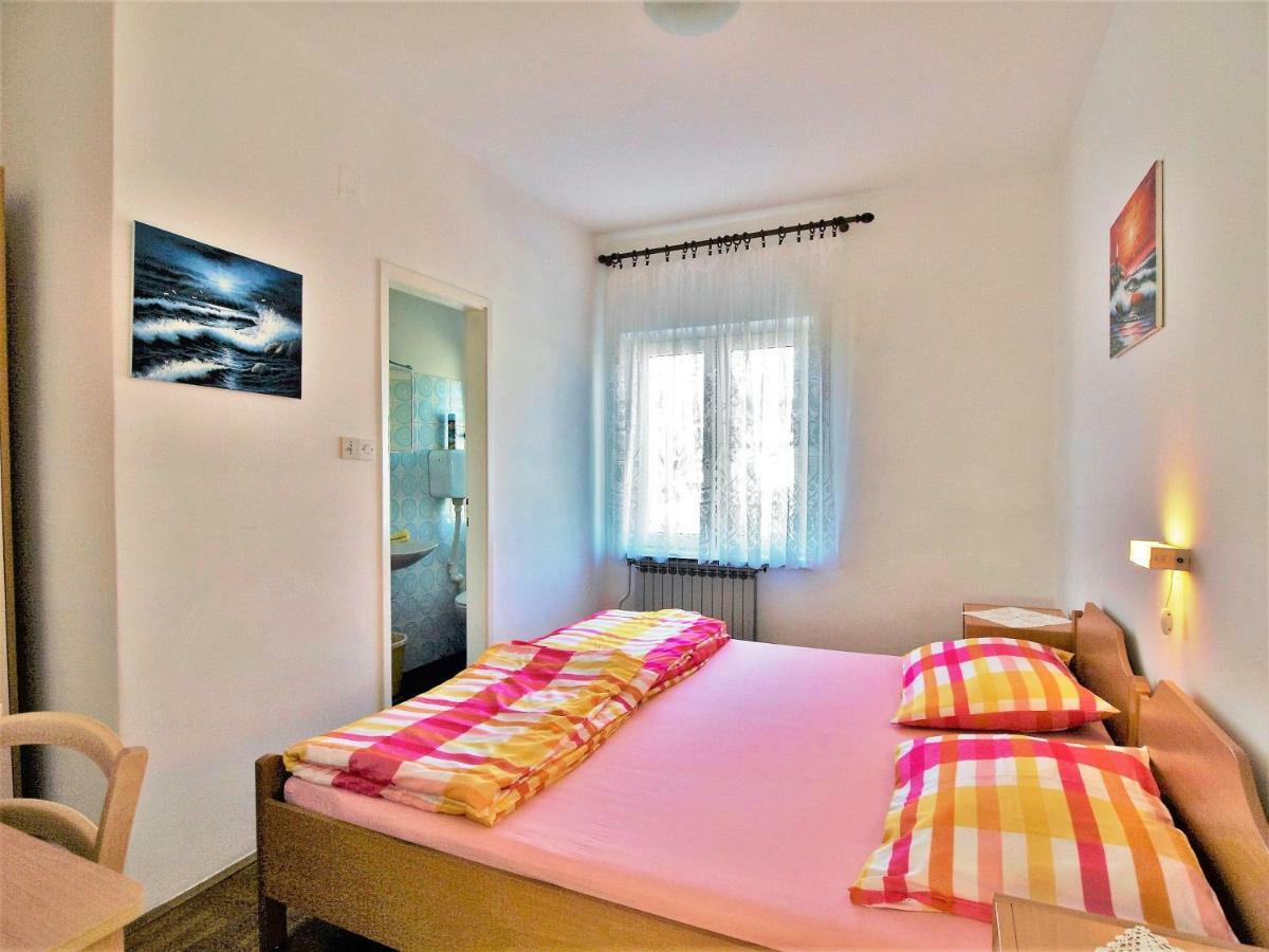 Apartments Ljubica Barbat na Rabu Экстерьер фото