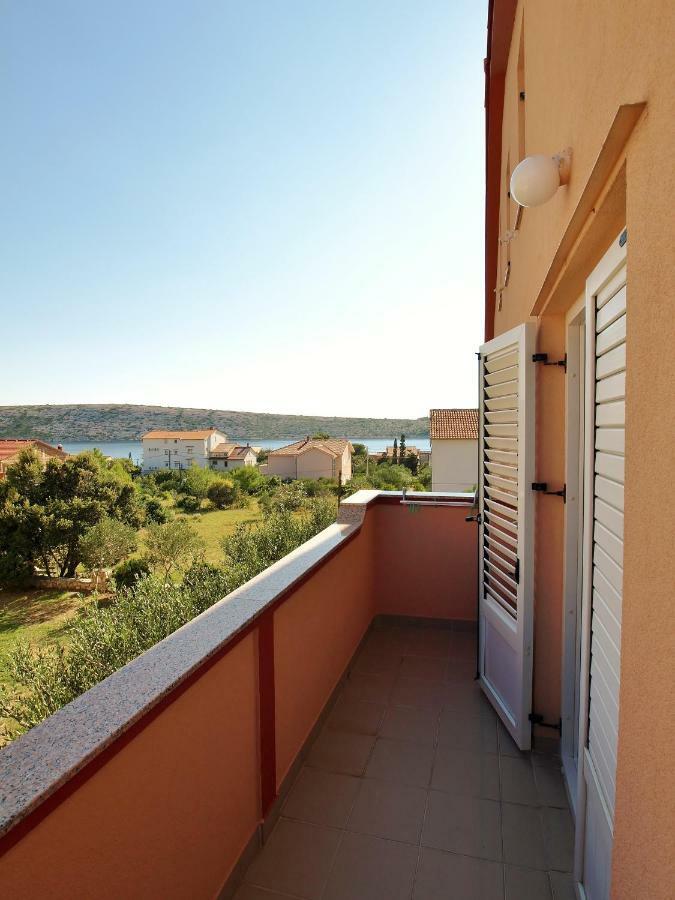 Apartments Ljubica Barbat na Rabu Экстерьер фото