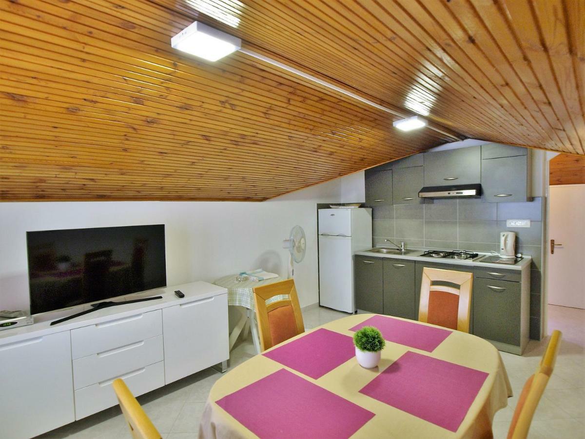 Apartments Ljubica Barbat na Rabu Экстерьер фото