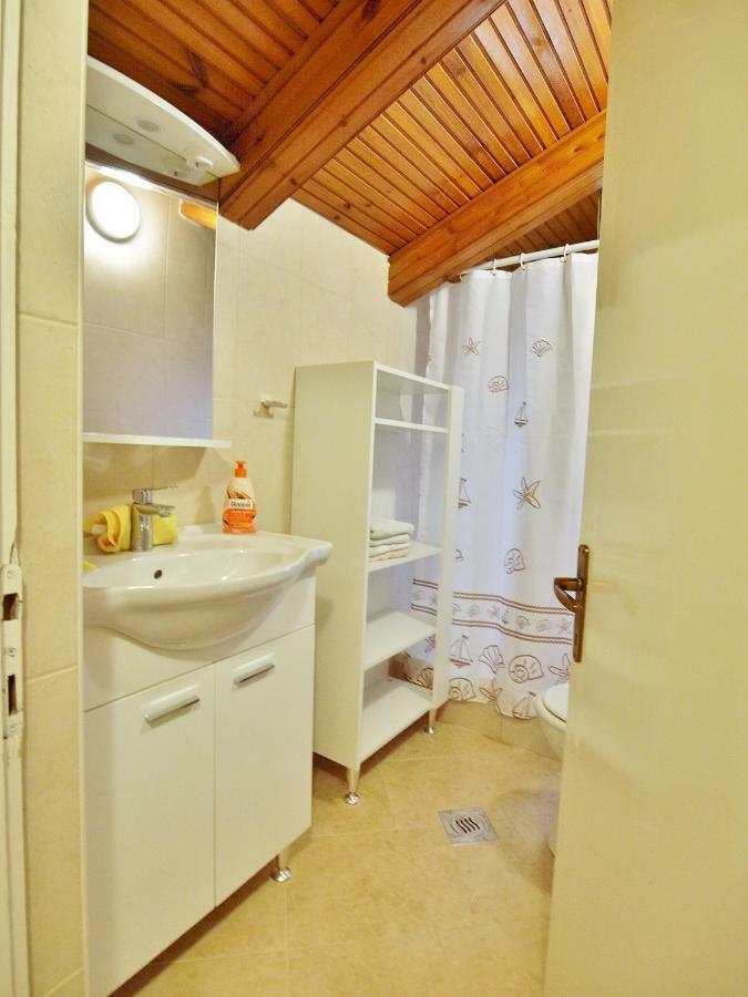 Apartments Ljubica Barbat na Rabu Экстерьер фото