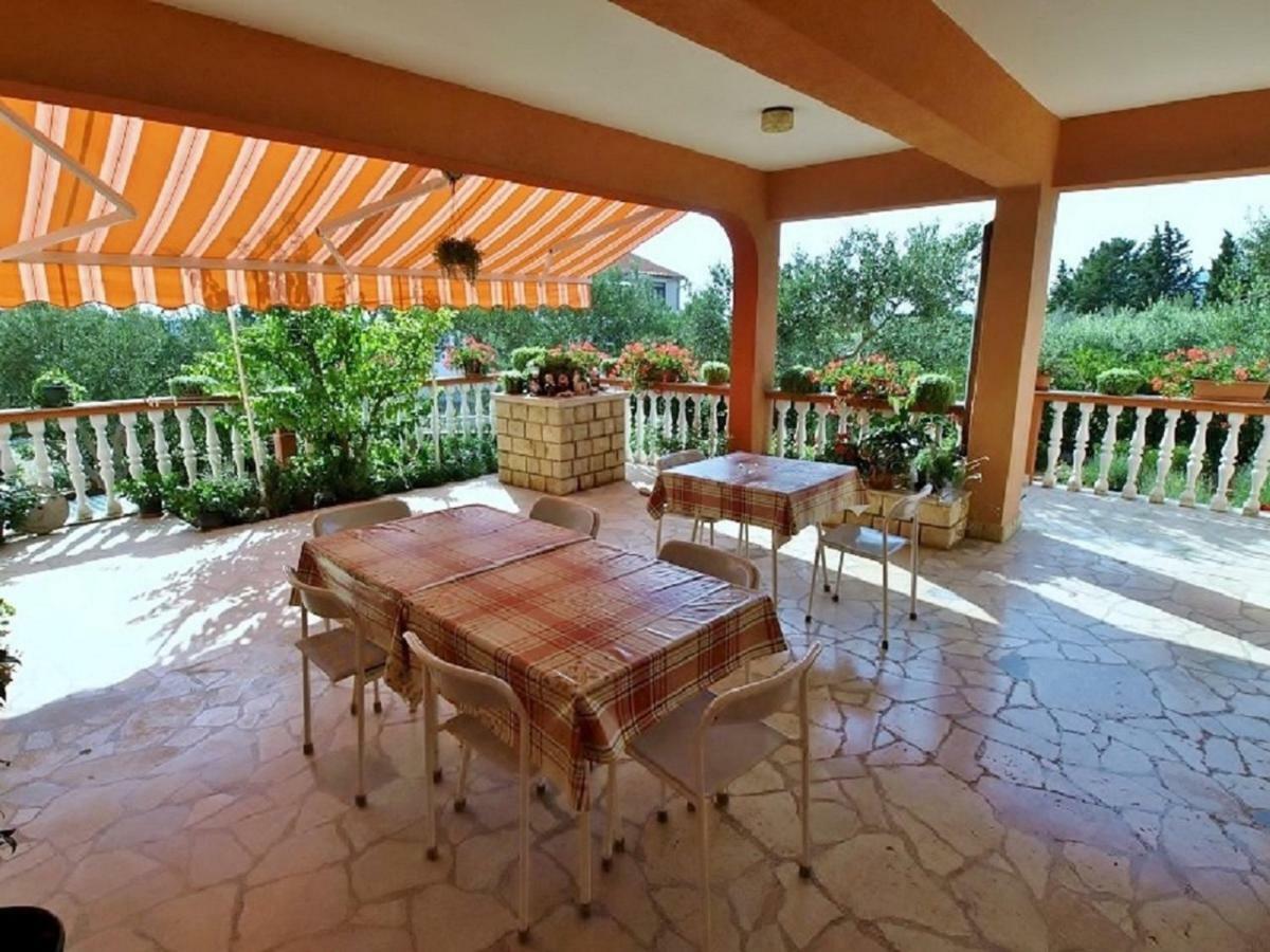 Apartments Ljubica Barbat na Rabu Экстерьер фото